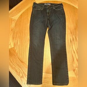 Denizen from Levi's Women's Dark Wash Skinny Jeans- size 6